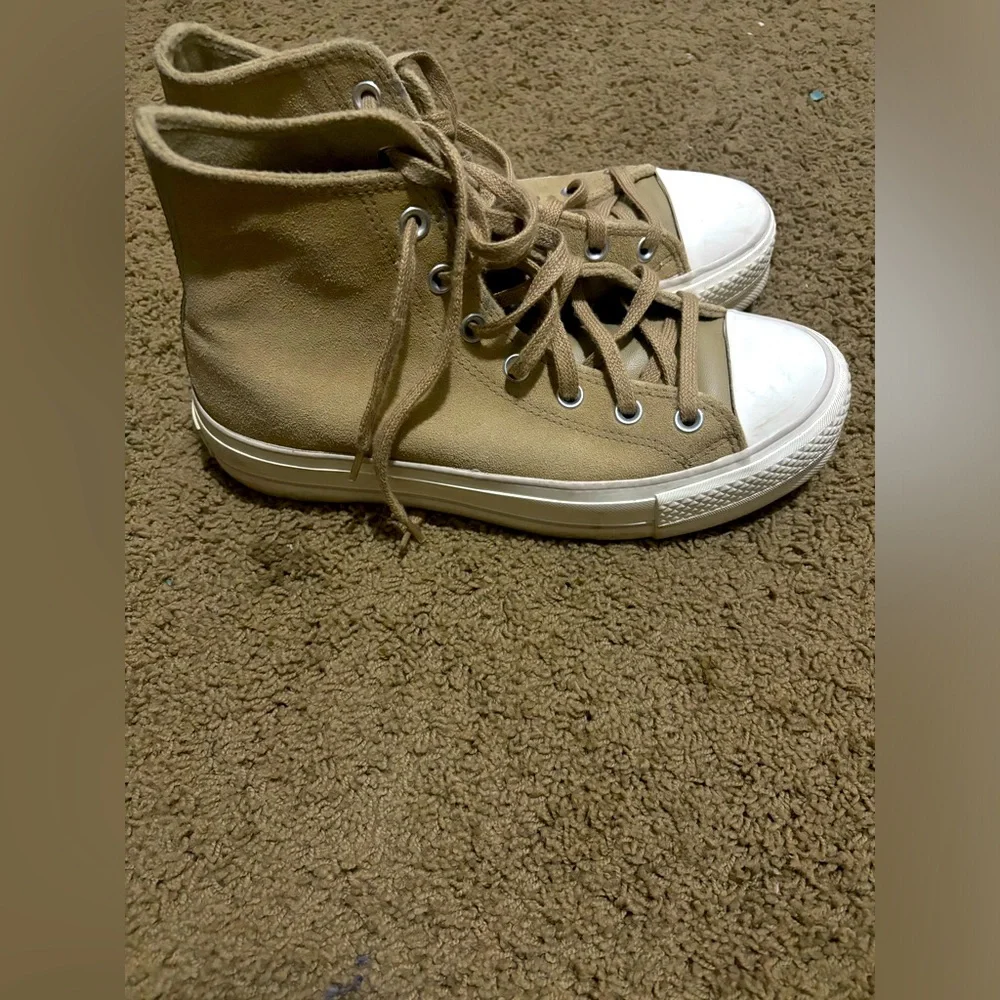 🧸Chuck Taylor All Star Suede Platform Shoes in Tan/brown - Picture 5 of 7